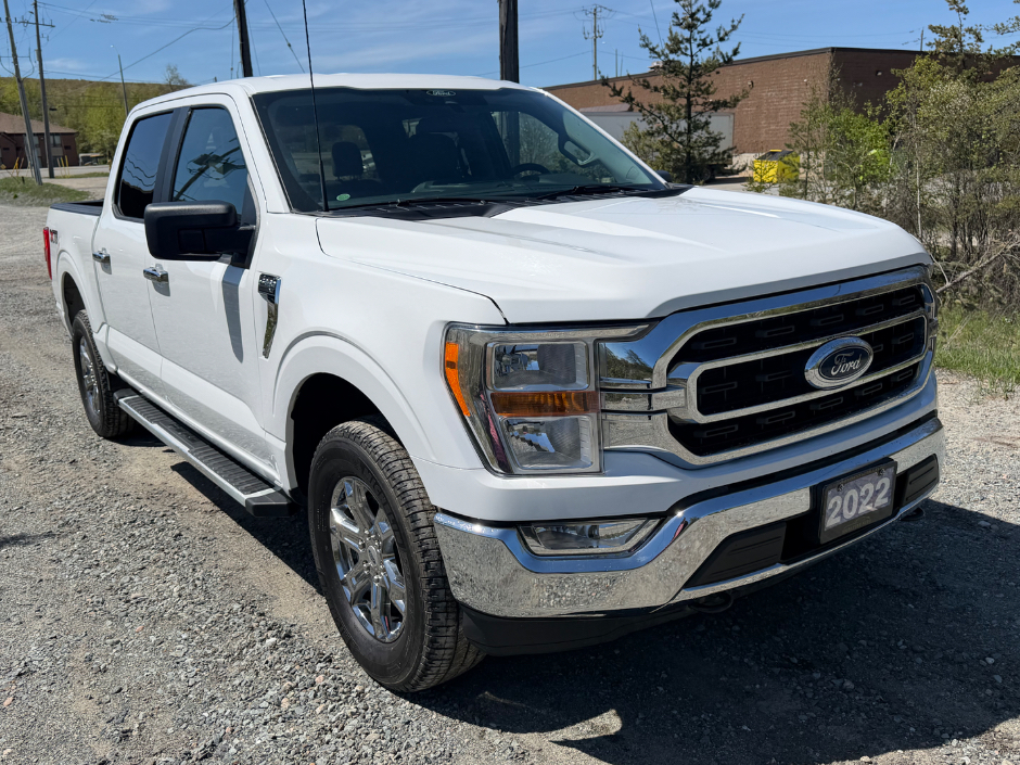 2022 FORD F-150 XLT SUPERCREW XTR 4x4