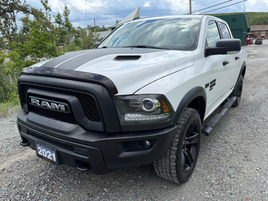 2021 RAM 1500 CLASSIC WARLOCK HEMI 4x4