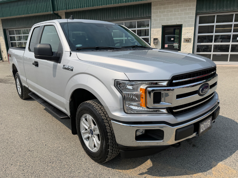 2019 FORD F-150 XLT 4X4