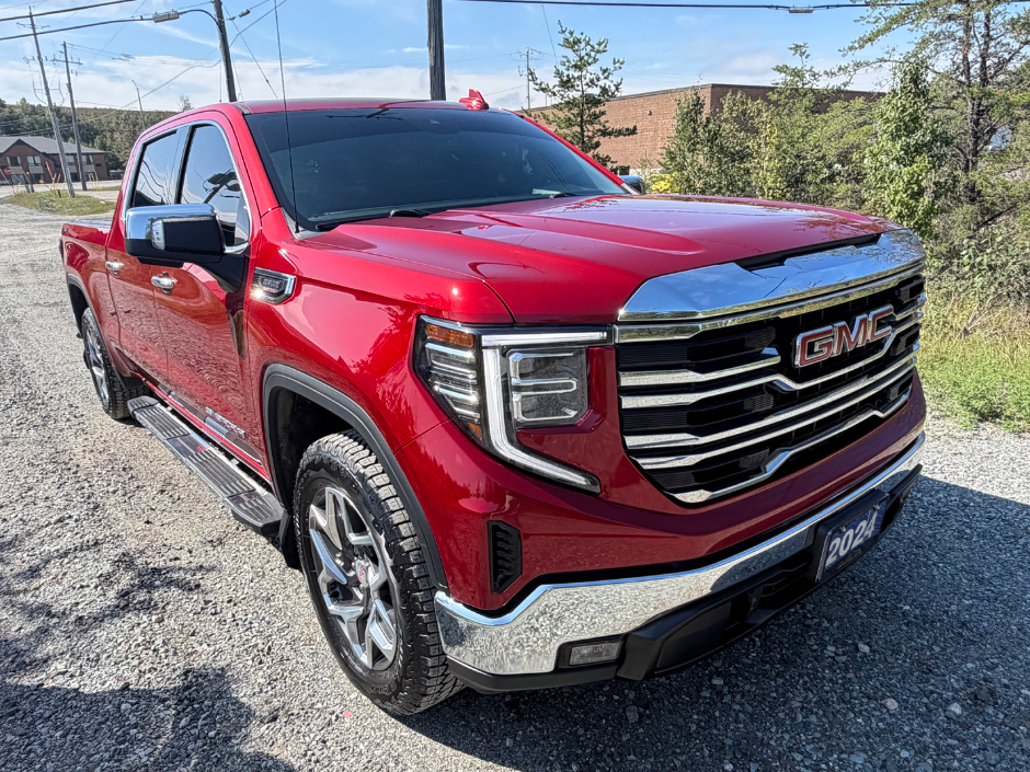 2024 GMC SIERRA 1500 SLT DURAMAX 4X4