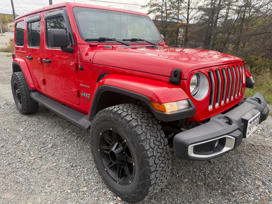 2022 JEEP WRANGLER UNLIMITED SAHARA 4X4